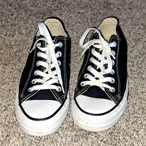 Converse Black Low top Womens size 7